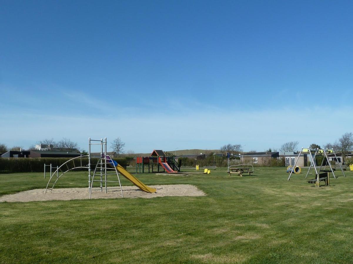 Vacation Home Zwaantje #Bl21 Callantsoog Exterior photo